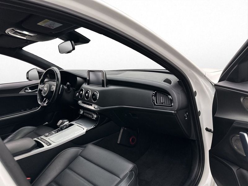 Kia Stinger bild 31