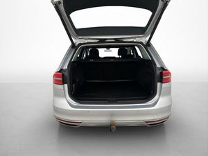Volkswagen Passat bild 10