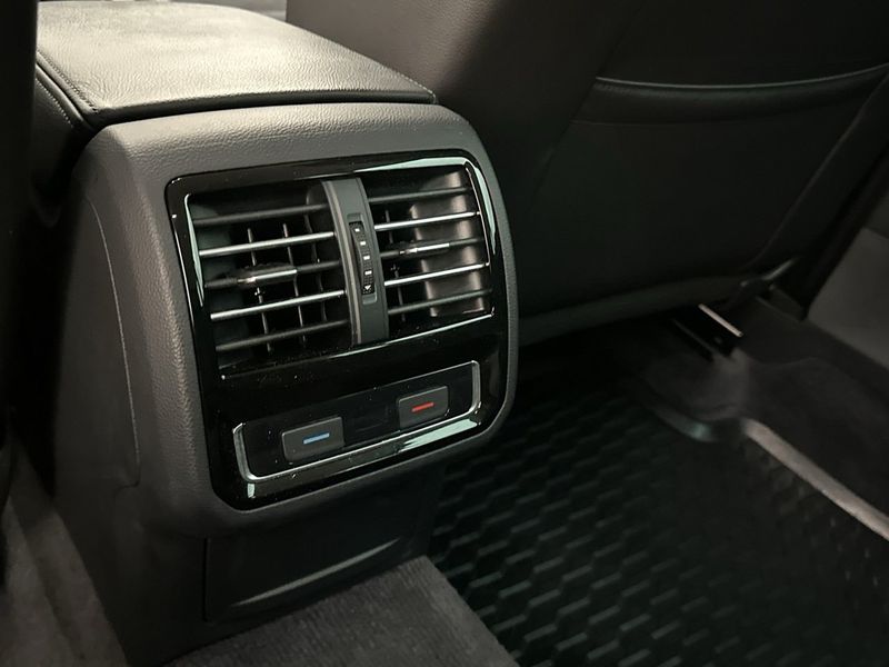 Volkswagen Passat bild 16