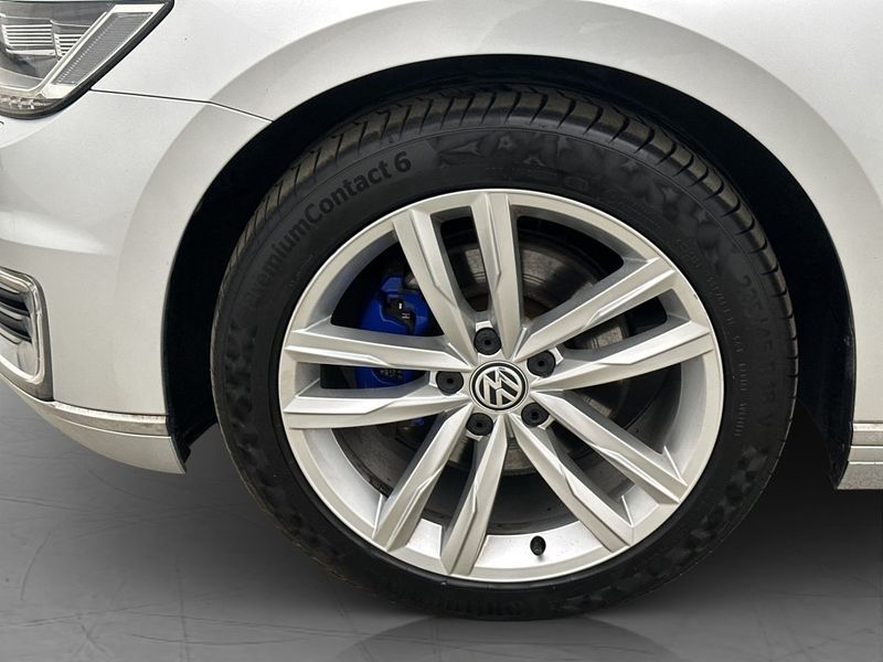 Volkswagen Passat bild 30