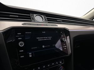 Volkswagen Passat bild 18