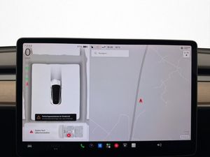Tesla Model Y bild 20