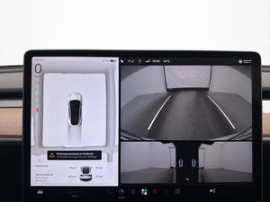 Tesla Model Y bild 24