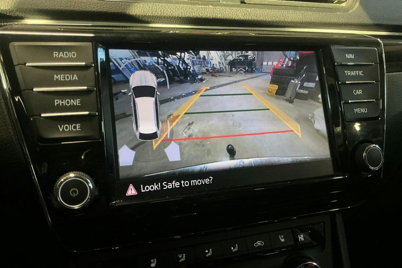 Skoda Superb bild 13