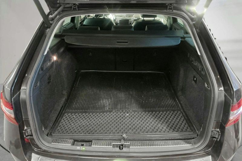 Skoda Superb bild 9