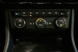 Skoda Superb bild 16