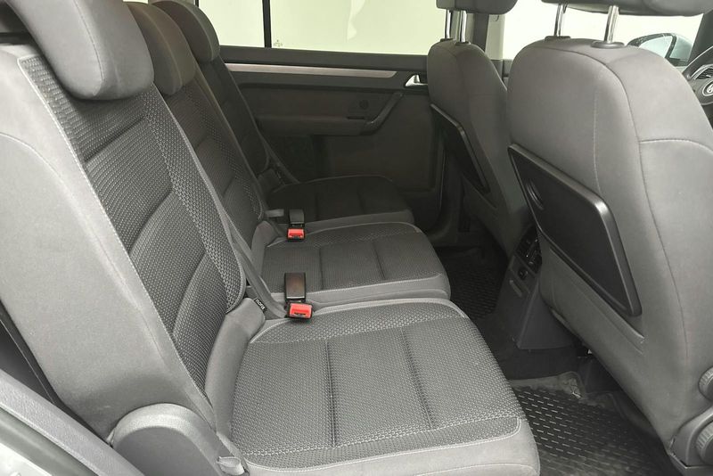 Volkswagen Touran bild 8