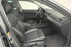 Skoda Superb bild 9