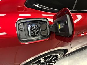 BMW i4 bild 11