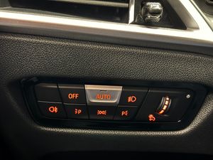 BMW i4 bild 35