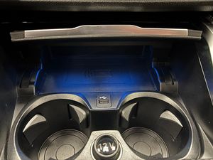 BMW i4 bild 32