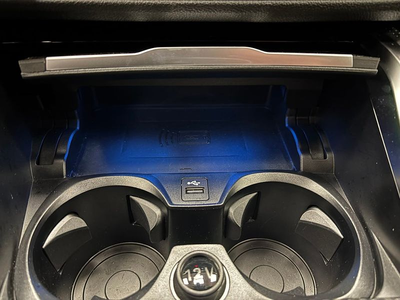 BMW i4 bild 32