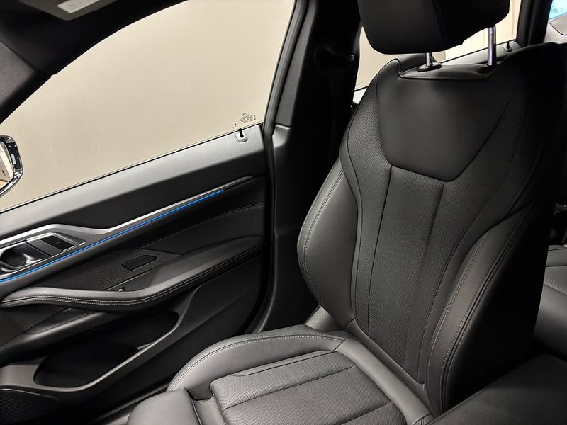 BMW i4 bild 34
