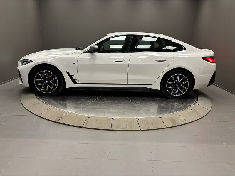 BMW i4 bild 2
