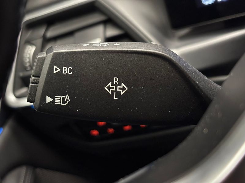 BMW i4 bild 21