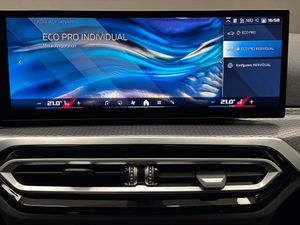 BMW i4 bild 29