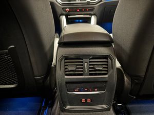 BMW i4 bild 14