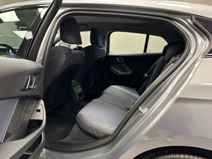 BMW 120 bild 12