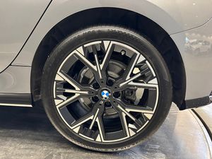 BMW 120 bild 9