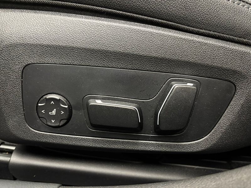 BMW i4 bild 20