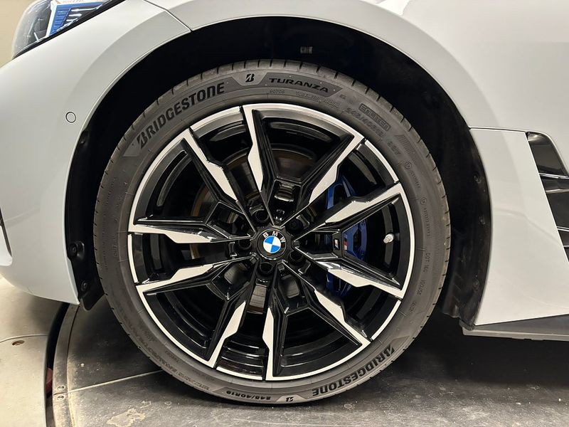 BMW i4 bild 13