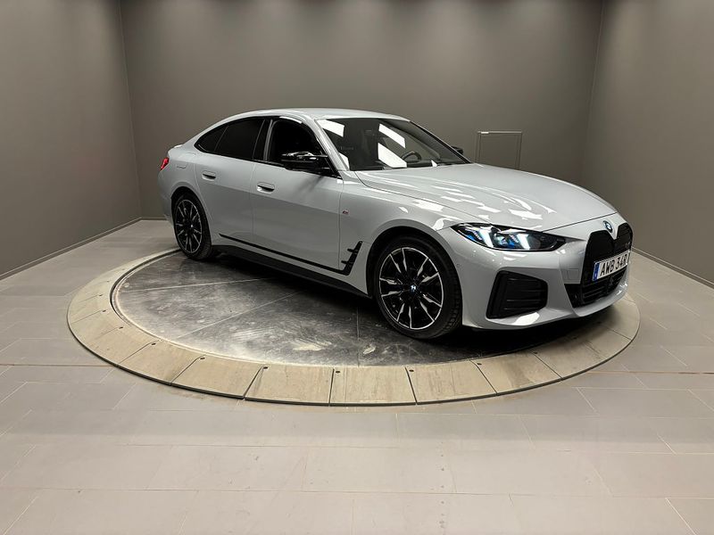 BMW i4 bild 7
