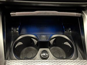 BMW i4 bild 33