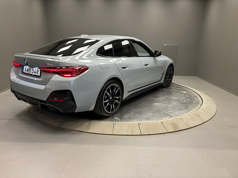 BMW i4 bild 5