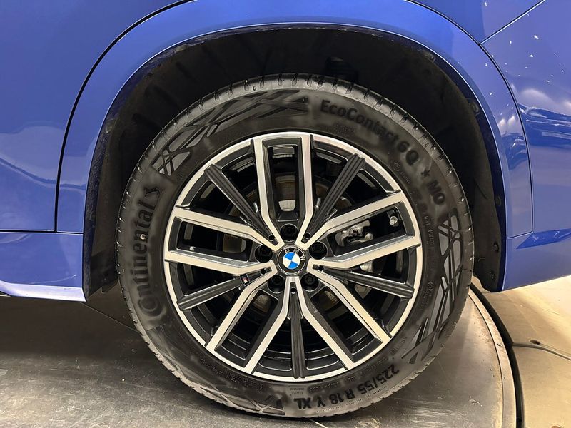 BMW iX1 bild 9