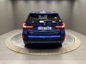 BMW iX1 bild 4