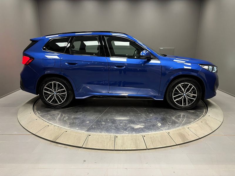 BMW iX1 bild 6
