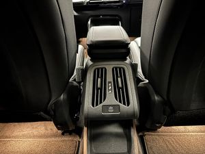 BMW iX1 bild 15