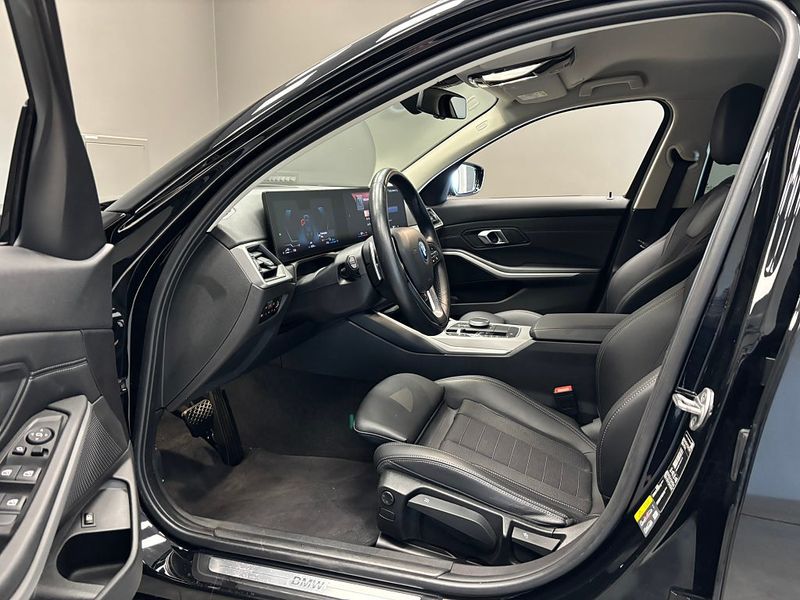 BMW 330 bild 17