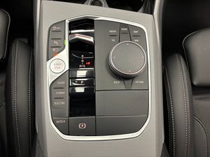 BMW 330 bild 31