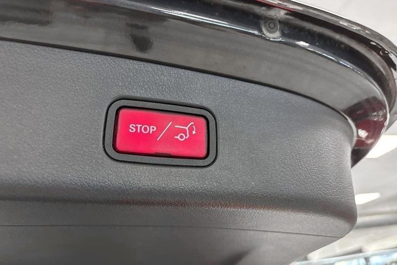 Mercedes GLC300 bild 15