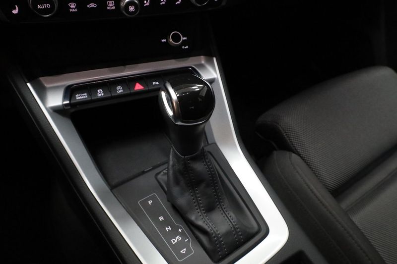 Audi Q3 bild 21