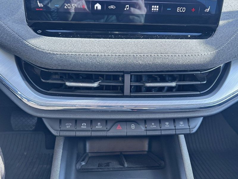 Skoda Enyaq bild 13