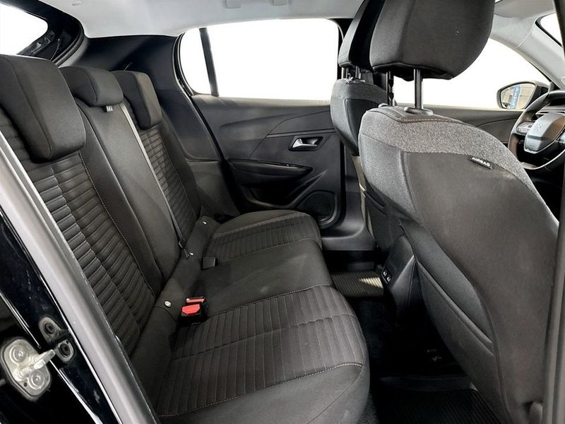 Peugeot e-208 bild 14