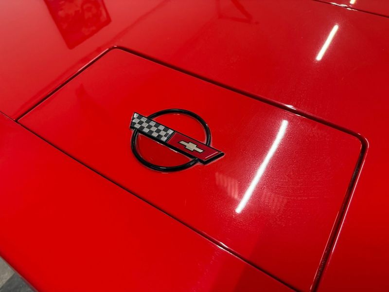 Chevrolet Corvette bild 18