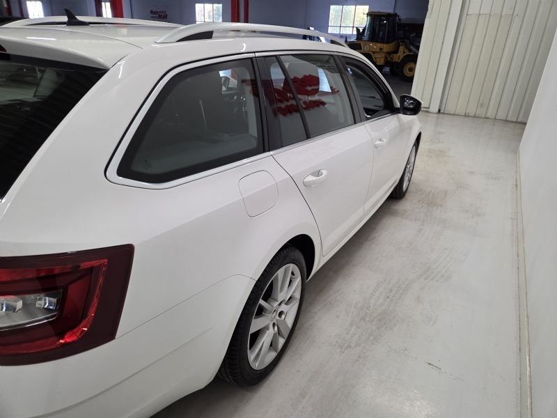 Skoda Octavia bild 6