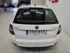 Skoda Octavia bild 7