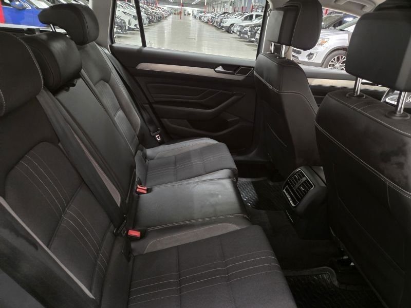 Volkswagen Passat bild 5