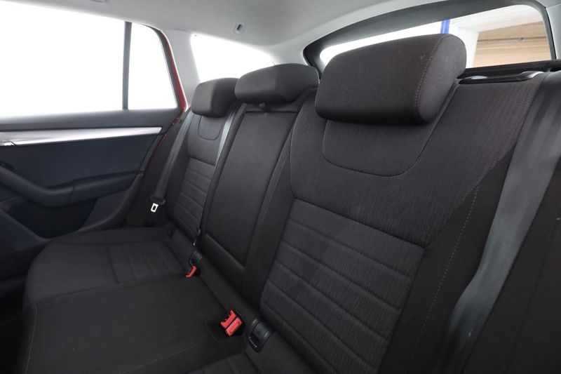 Skoda Octavia bild 15