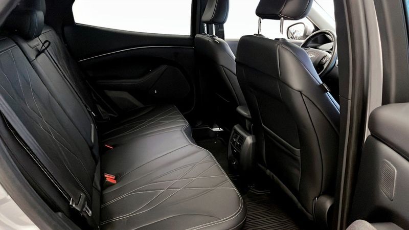 Ford Mustang Mach-E bild 5