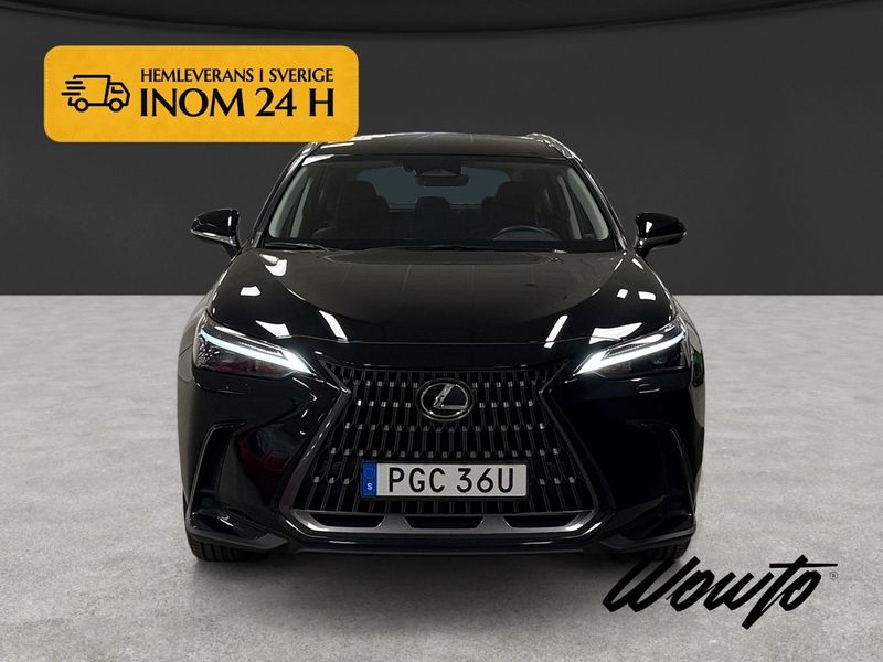 Lexus NX bild 2