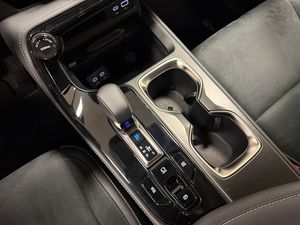 Lexus NX bild 13