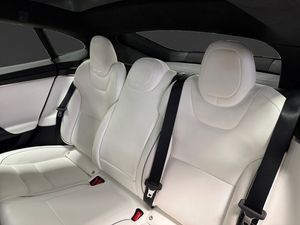 Tesla Model S bild 10