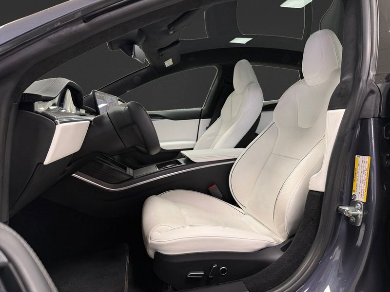Tesla Model S bild 8