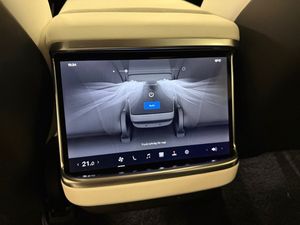 Tesla Model S bild 11
