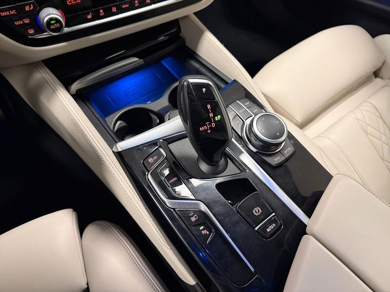 BMW 530 bild 13